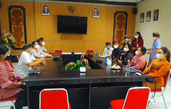 Laksanakan Program PKK, Ny. Antari Jaya Negara Bersinergi dengan Perangkat Daerah