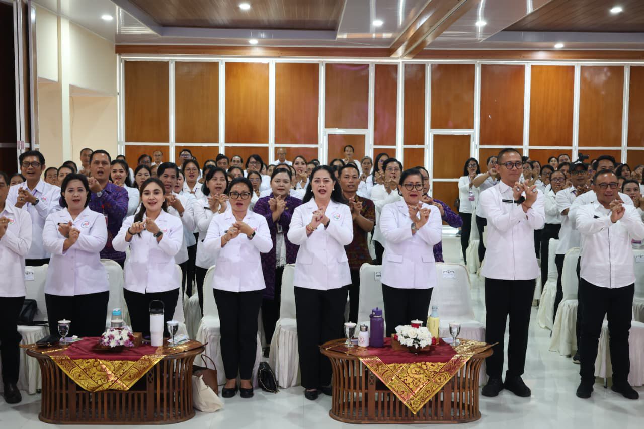 Ketua TP Posyandu Denpasar, Ny. Antari Jaya Negara Ikuti Bina Posyandu Angkatan IV Tahun 2026 di Bapelkesmas Bali