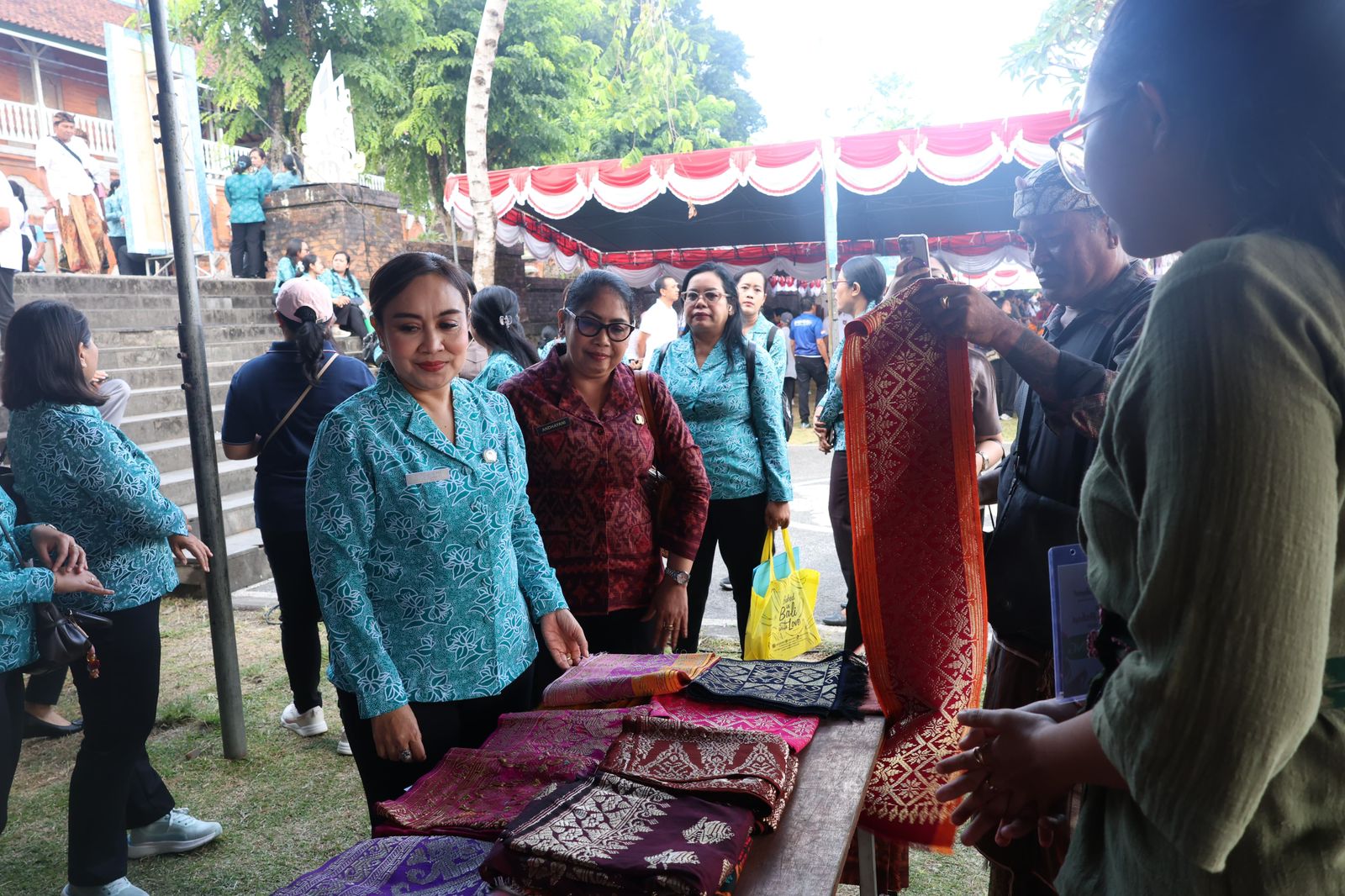 Gambar 2